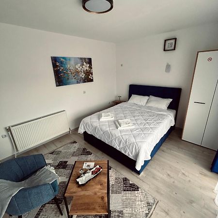 Greenhill Apartments Куманово Екстериор снимка