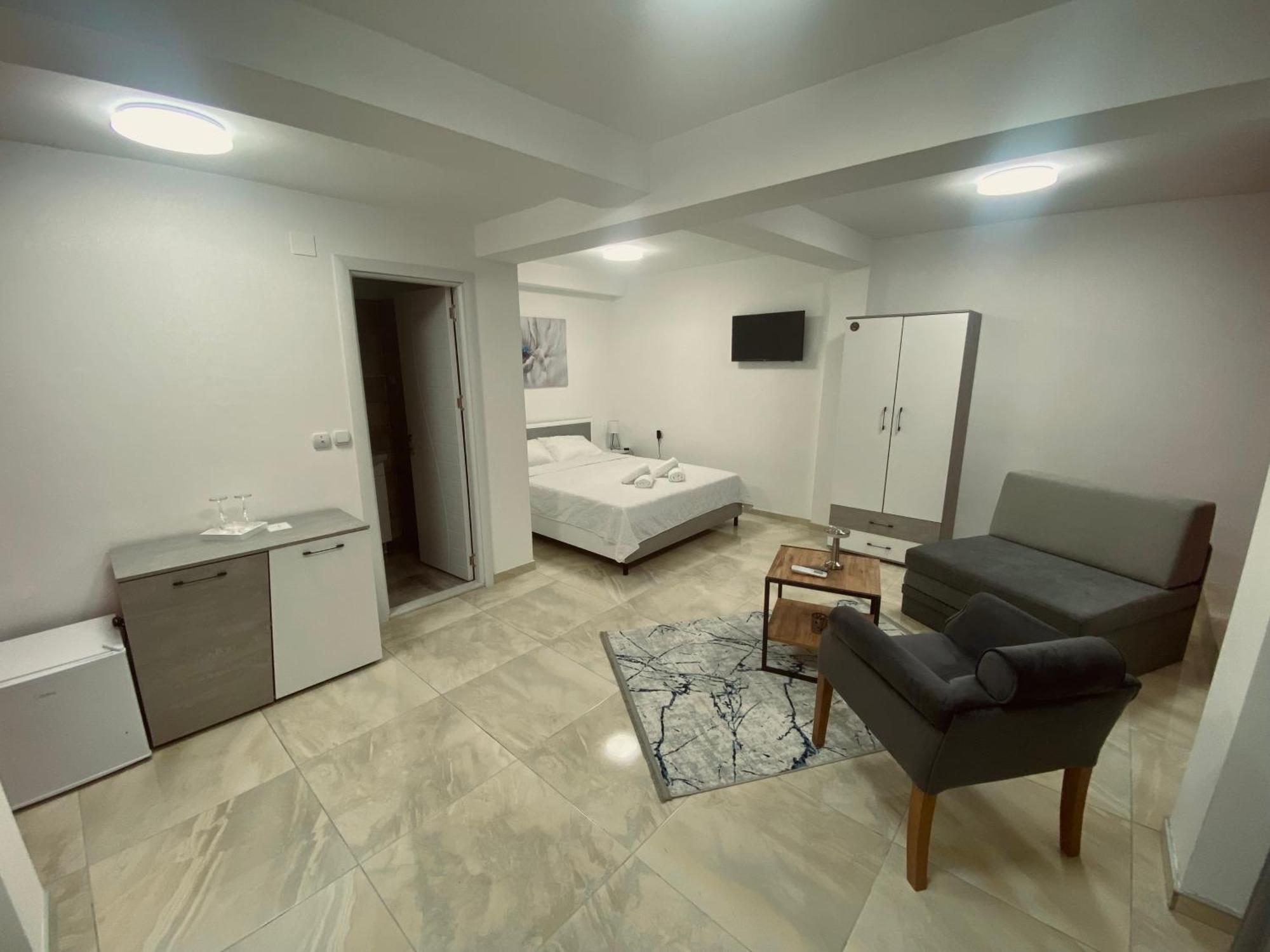 Greenhill Apartments Куманово Екстериор снимка