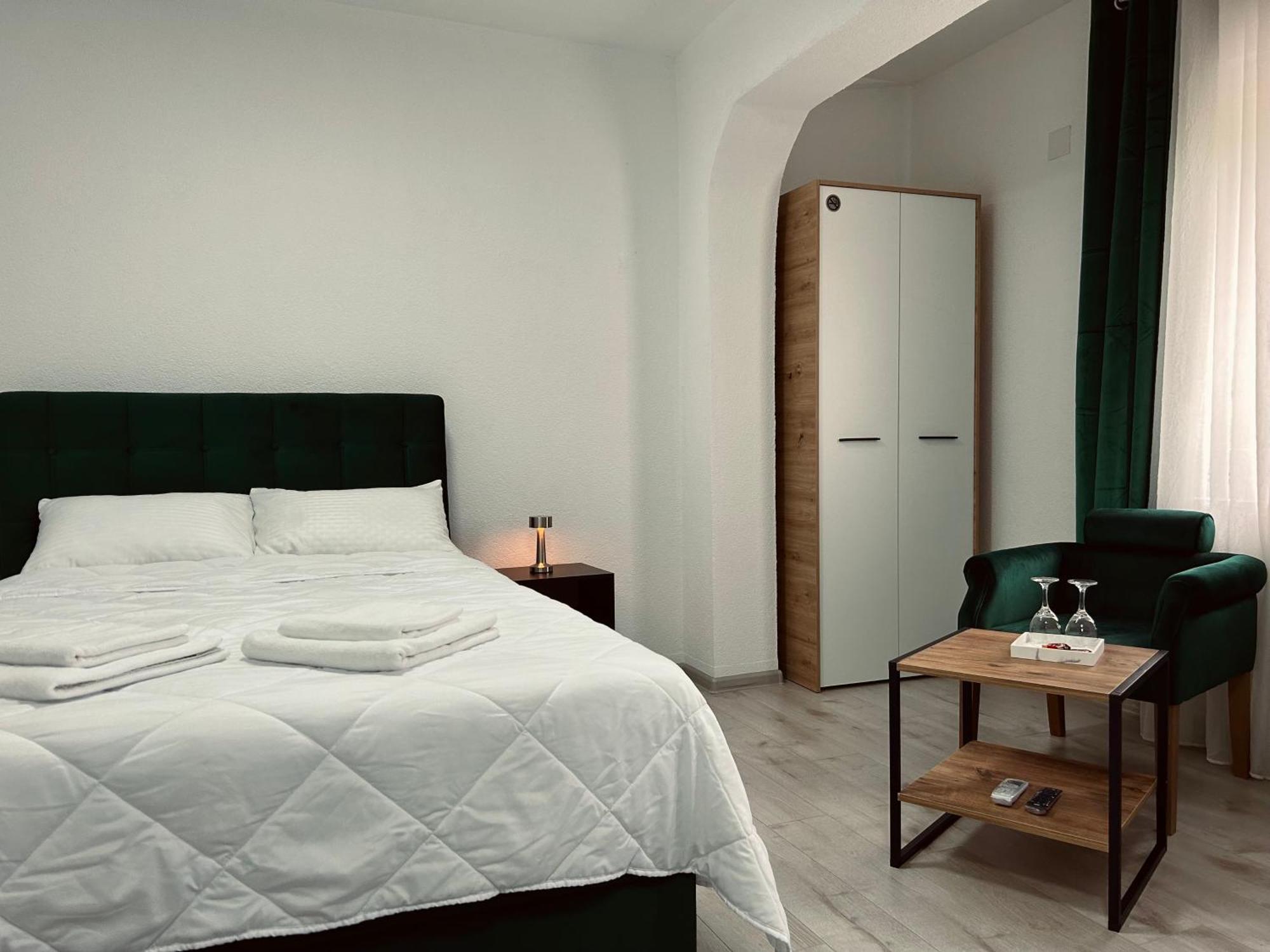 Greenhill Apartments Куманово Екстериор снимка