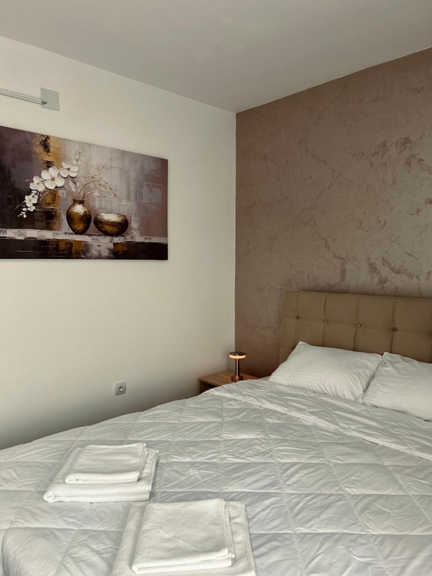 Greenhill Apartments Куманово Стая снимка